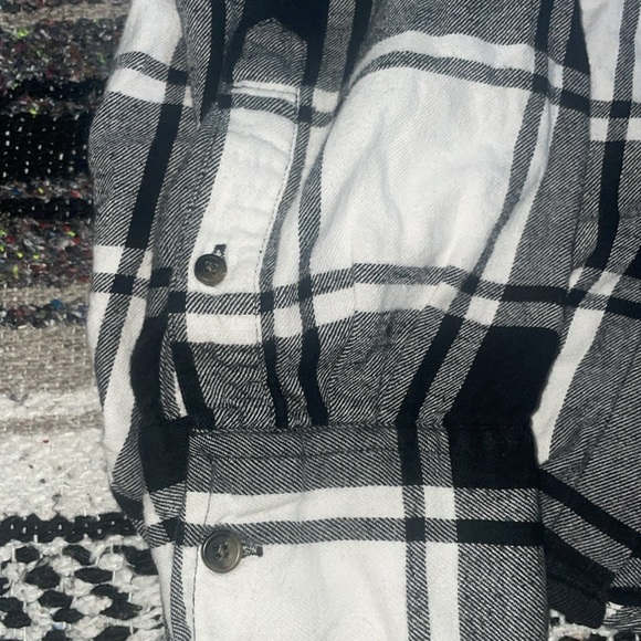 PreOwned Arizona Jean Co Flannel Size Large. - Picture 5 of 10